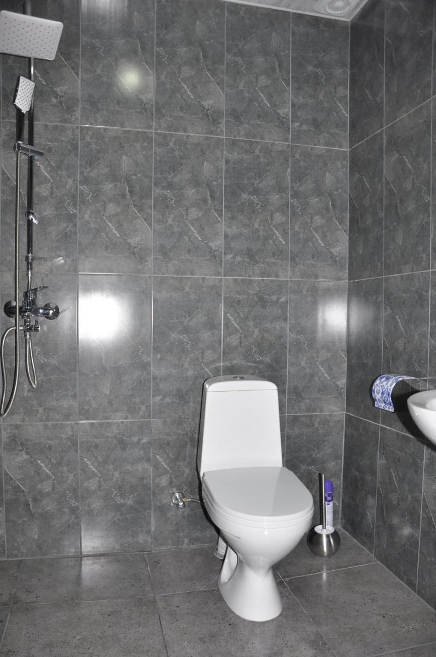 Central Hotel Tskaltubo Ngoại thất bức ảnh