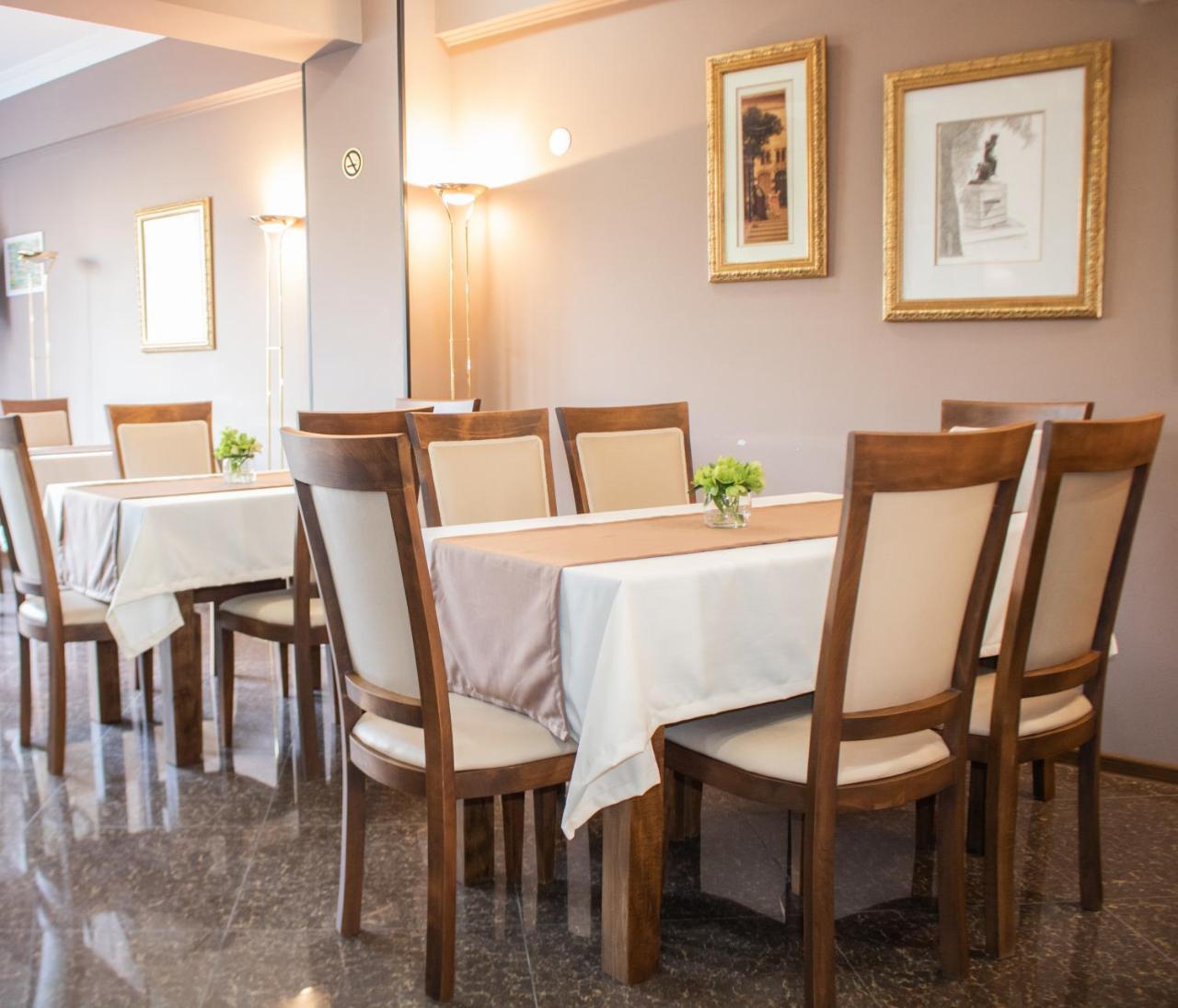 Central Hotel Tskaltubo Ngoại thất bức ảnh